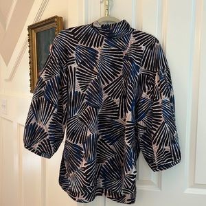 CARA CARA Print Blouse Size Medium